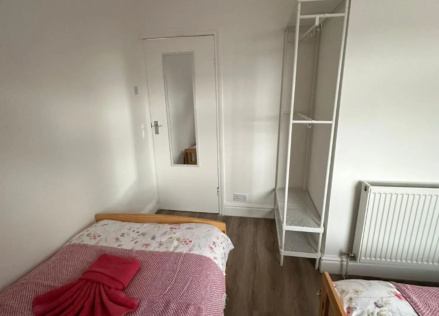 Suli House- Holiday Flats & En-Suite-Families And Couples Only Blackpool