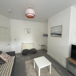 Apartment New Flat In - Sleeps 4, Lytham St Annes