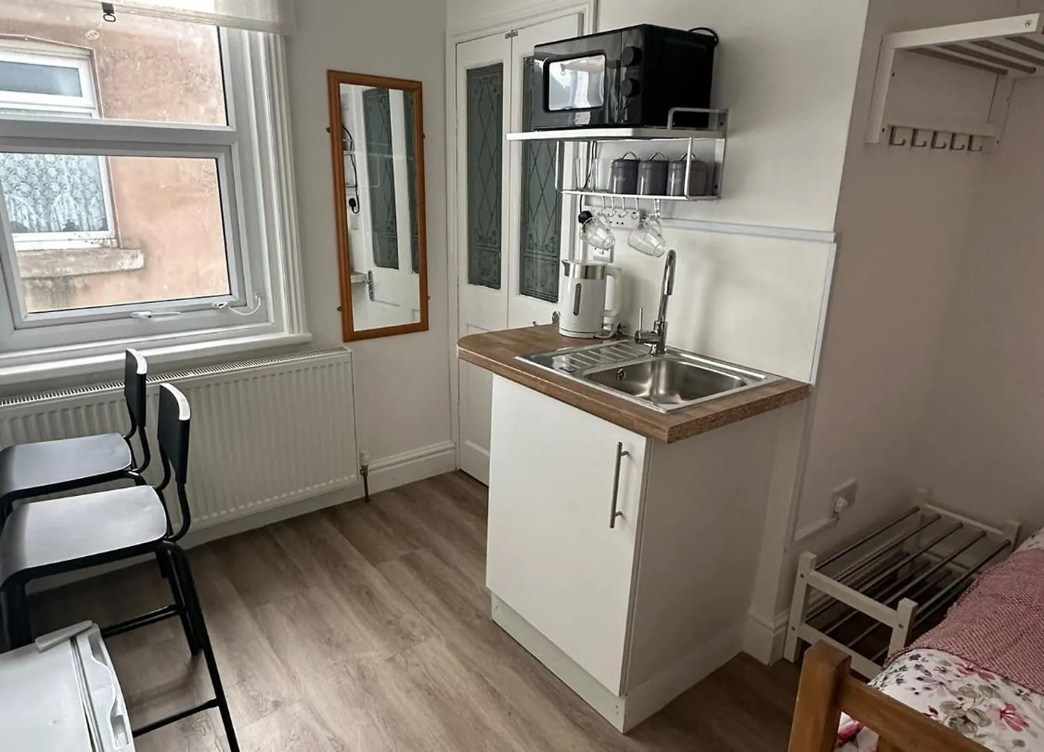 Suli House- Holiday Flats & En-Suite-Families And Couples Only Blackpool 0*,  United Kingdom